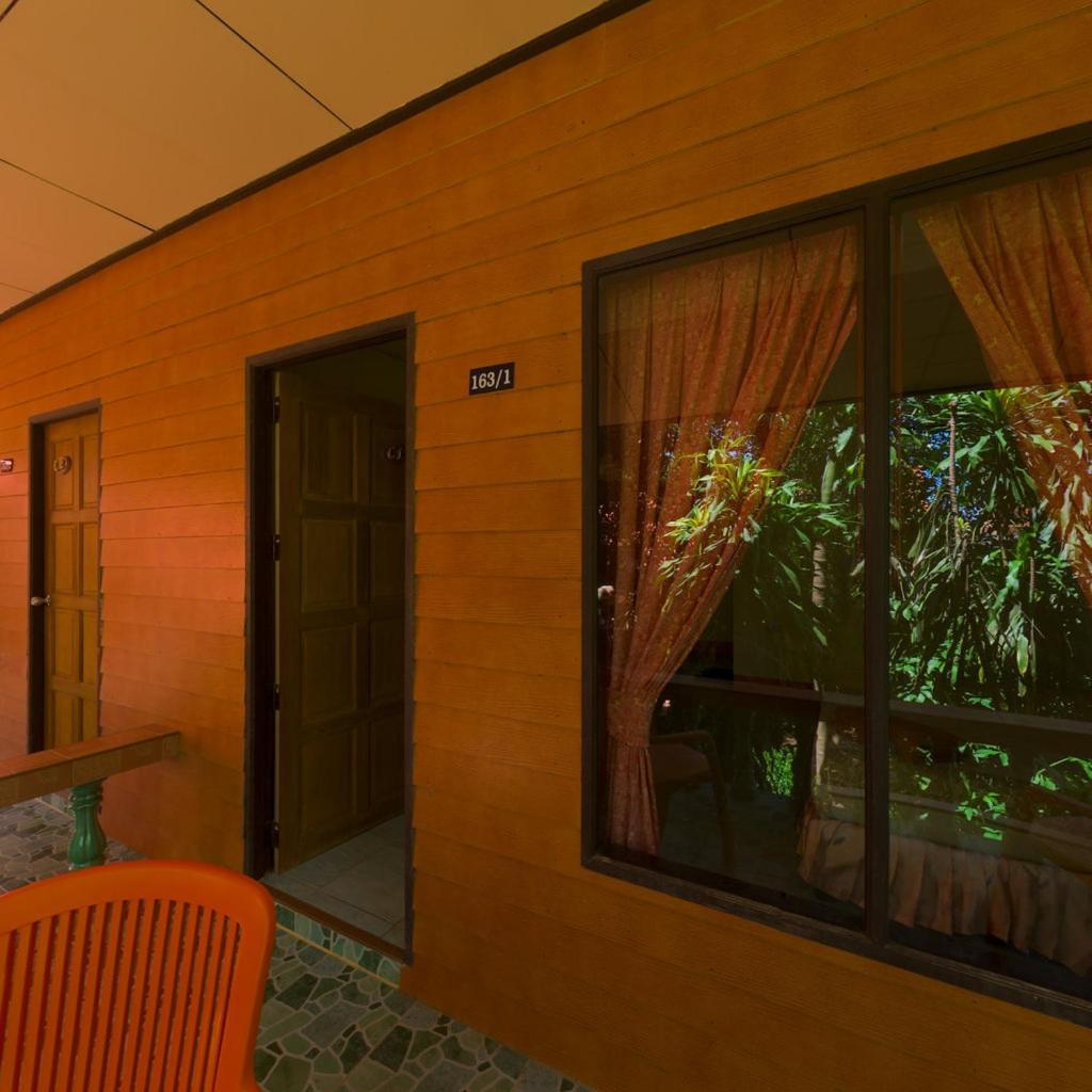 Rim Khao Resort Koh Lanta Exterior photo