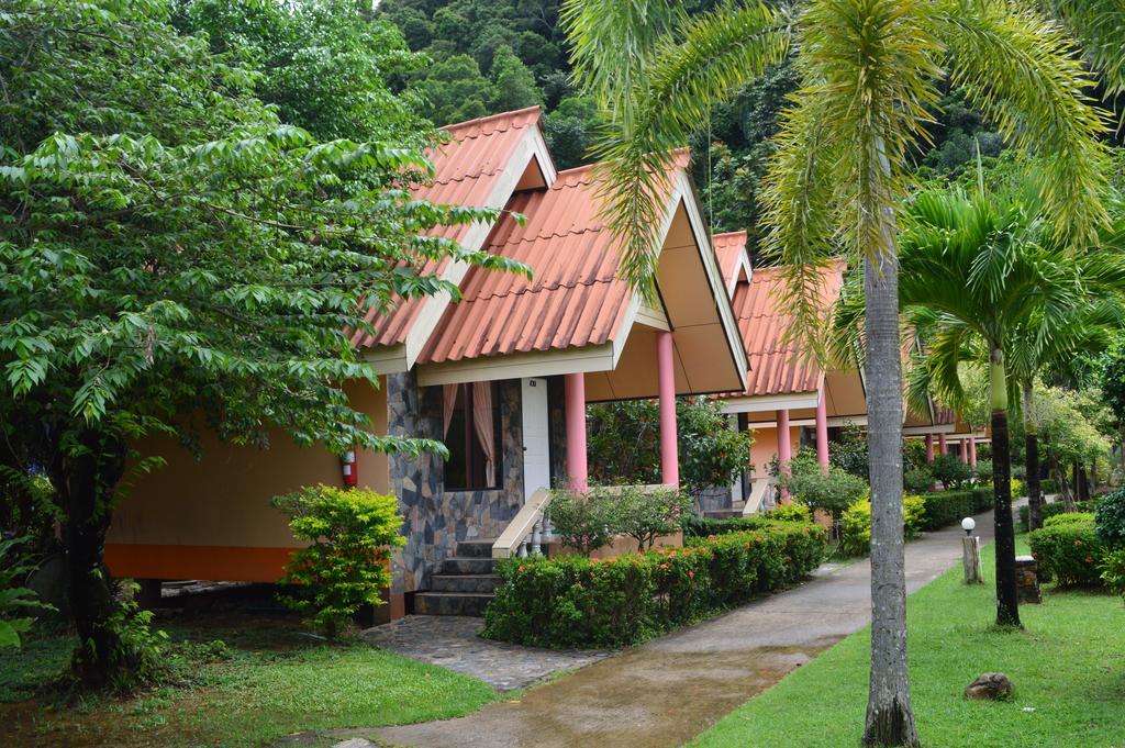 Rim Khao Resort Koh Lanta Exterior photo